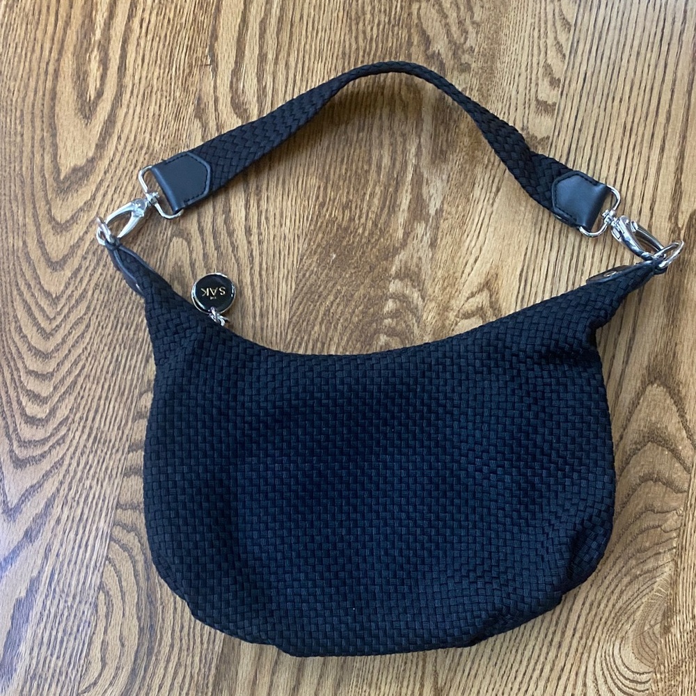 NWOT The Sak black woven small hobo shoulder bag 90’s Y2K